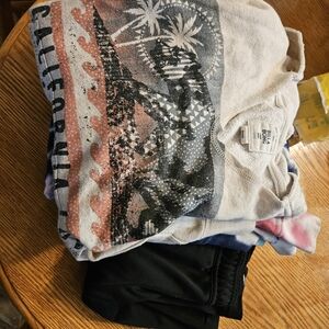 Blundle Of Used Teen Clothes